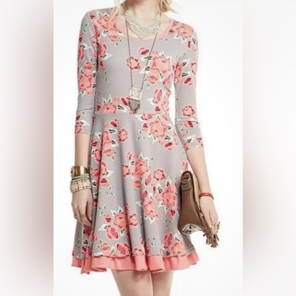 Matilda Jane Fit & Flare Marzipan Rose Happy & Free Layered Dress Size Small - Picture 1 of 5